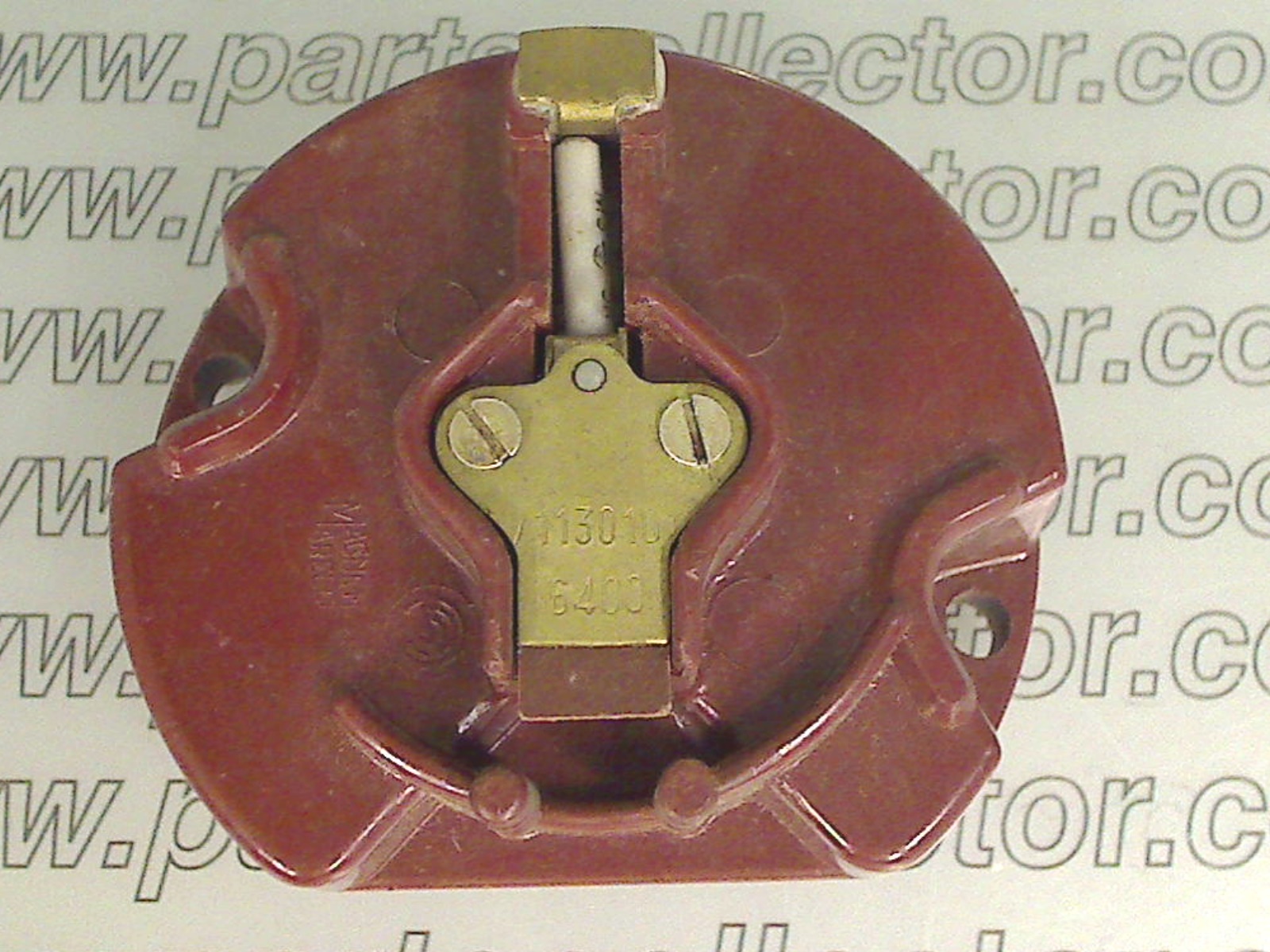 DISTRIBUTOR ARM